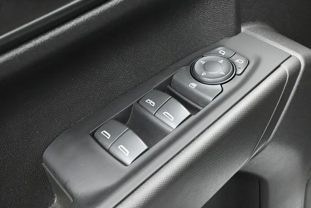 2022 Chevrolet Silverado - $25,631