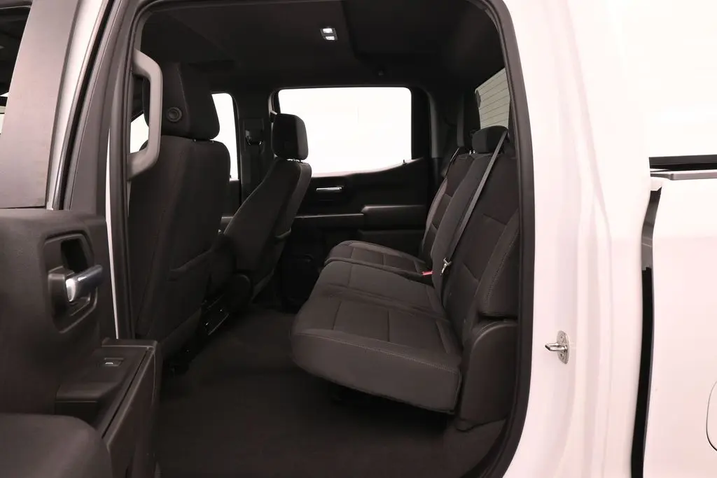 2022 Chevrolet Silverado - $25,631