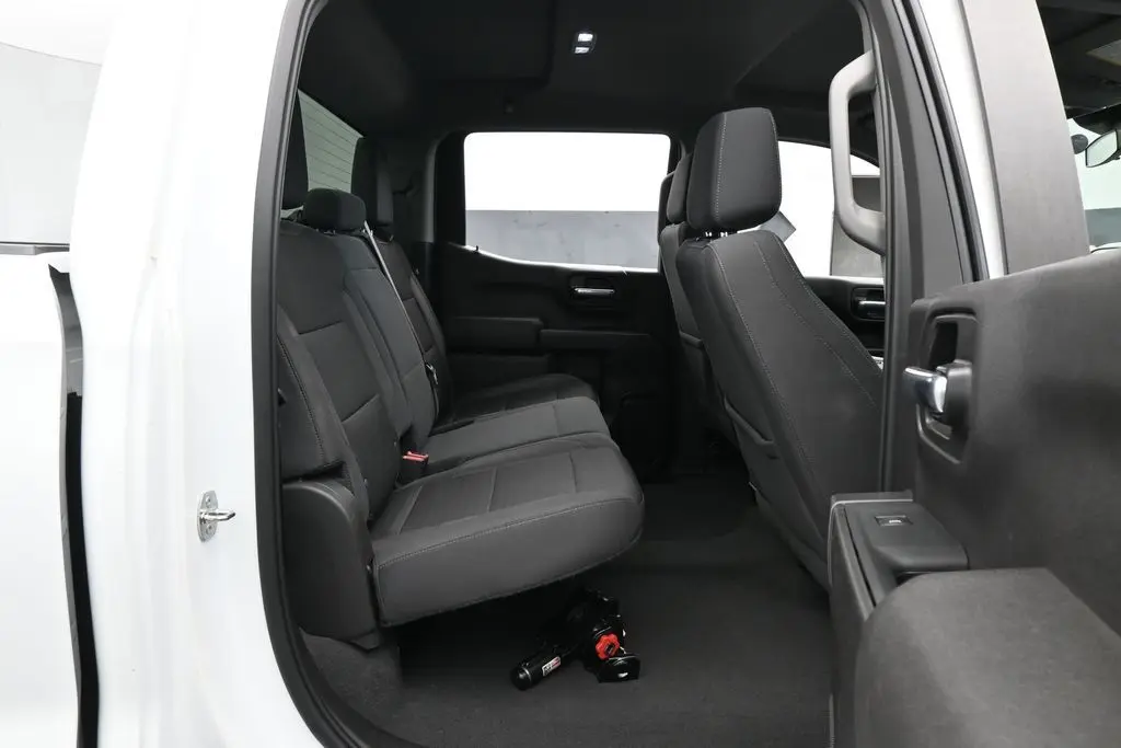 2022 Chevrolet Silverado - $25,631