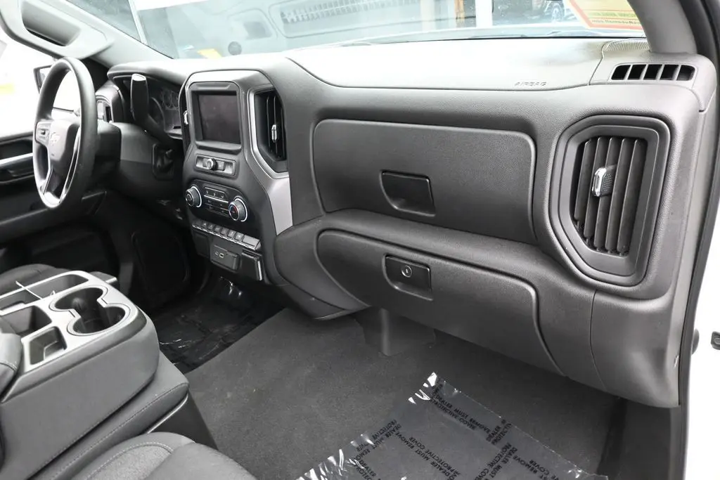 2022 Chevrolet Silverado - $25,631