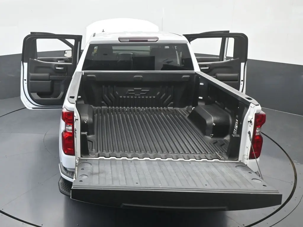 2022 Chevrolet Silverado - $25,631