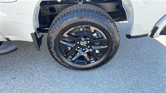 2026 Chevrolet Silverado - $36,320