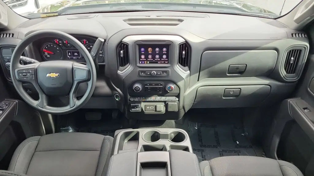 2025 Chevrolet Silverado 1500 Custom