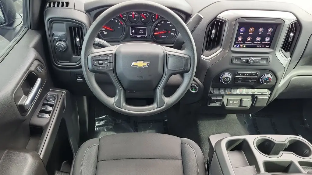 2025 Chevrolet Silverado 1500 Custom
