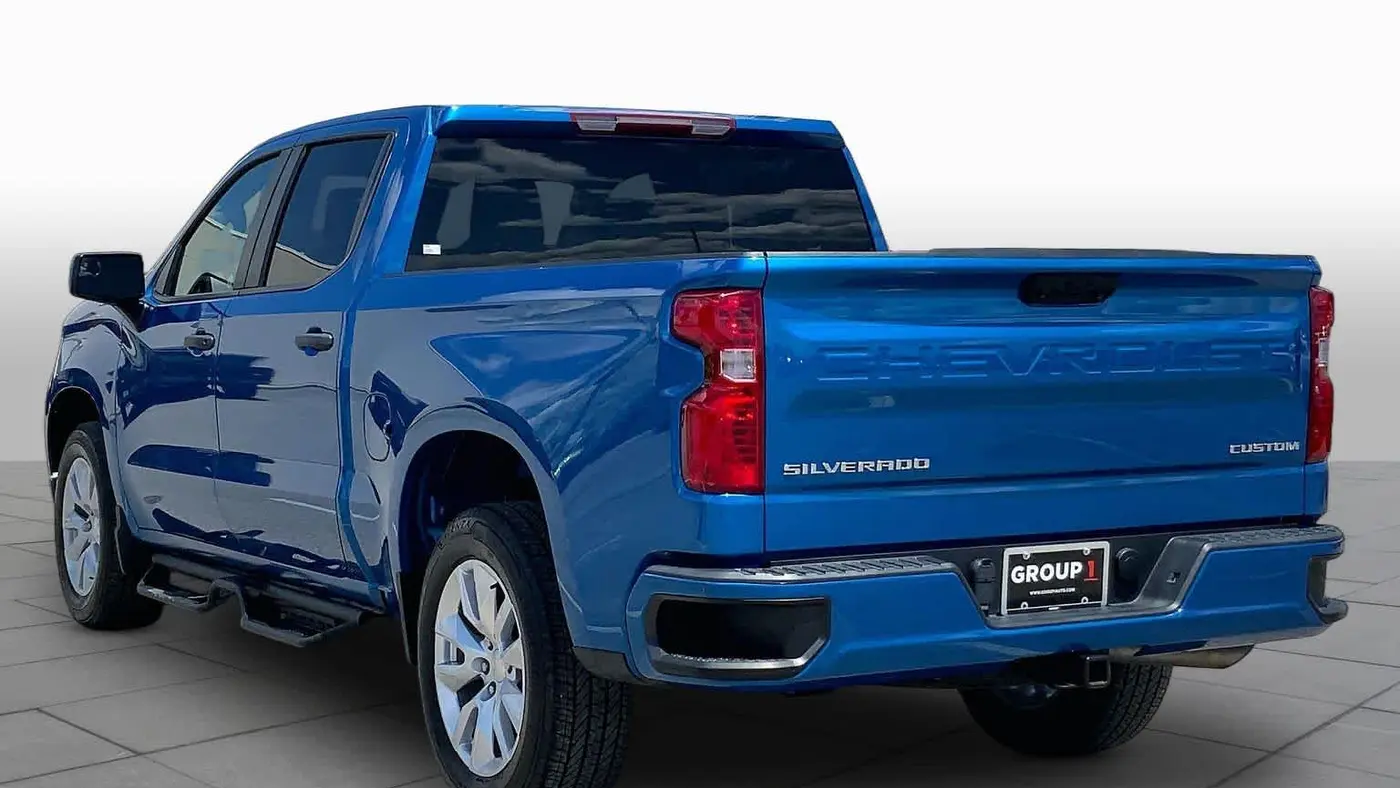 2024 Chevrolet Silverado 1500 Custom