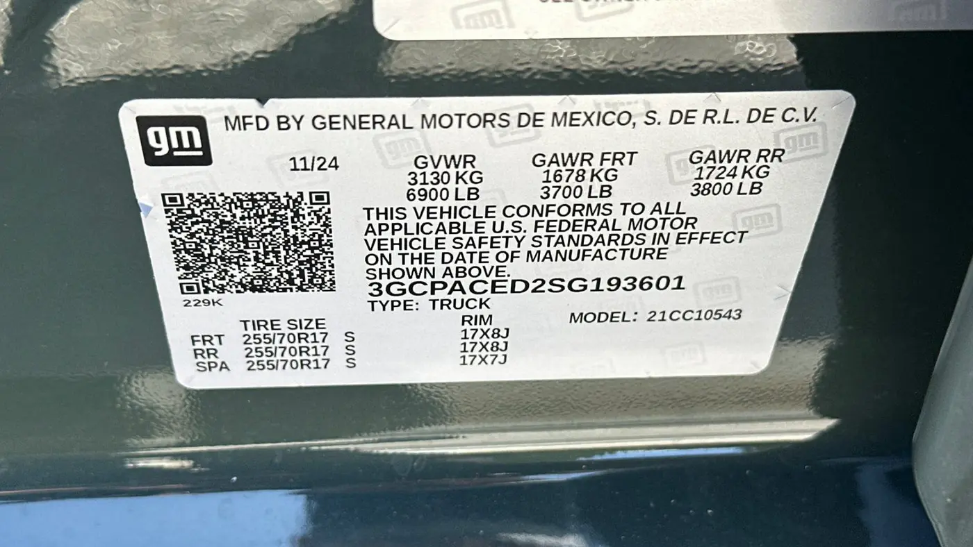2025 Chevrolet Silverado 1500 LT