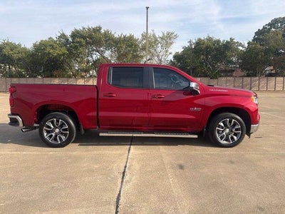 2022 Chevrolet Silverado 1500 4X2 LT 4DR Crew Cab 5.8 FT. SB