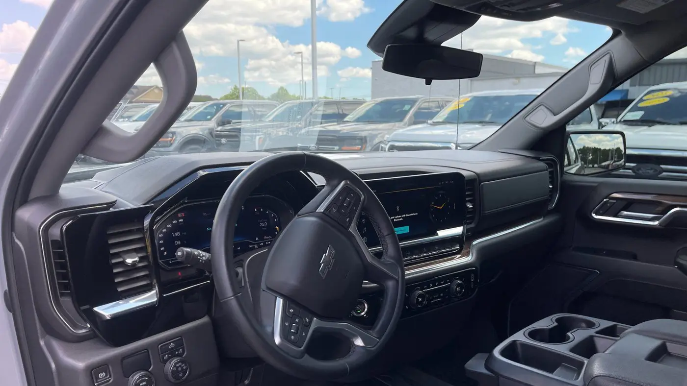 2024 Chevrolet Silverado 1500 RST