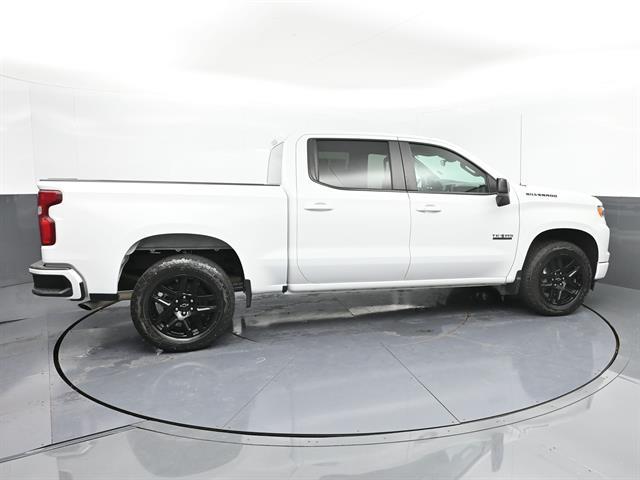 2024 Chevrolet Silverado