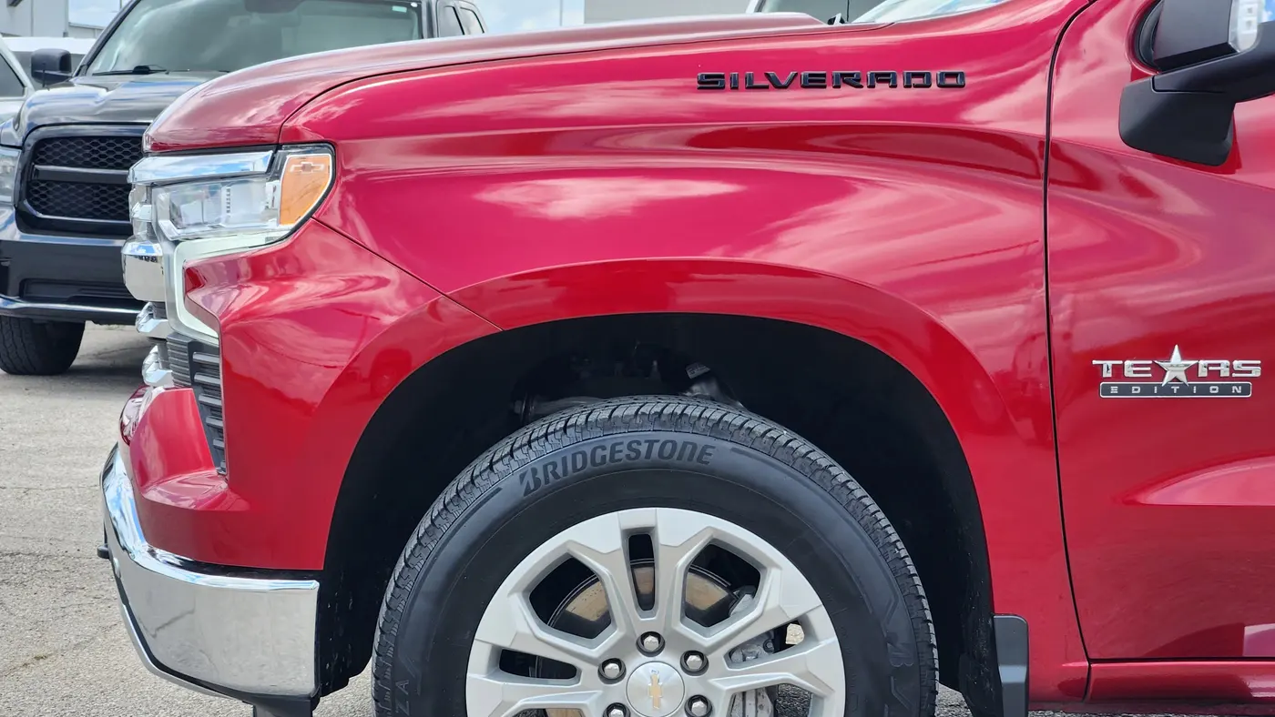 2024 Chevrolet Silverado 1500 LTZ