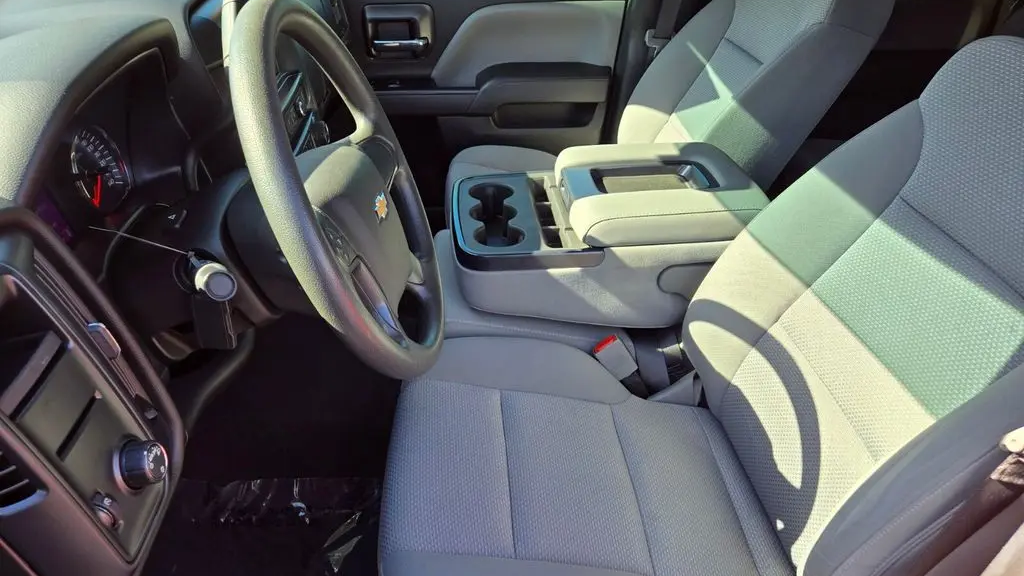 2018 Chevrolet Silverado 1500 Custom