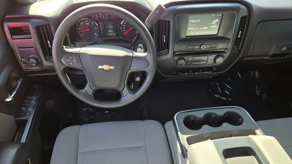 2018 Chevrolet Silverado 1500 Custom
