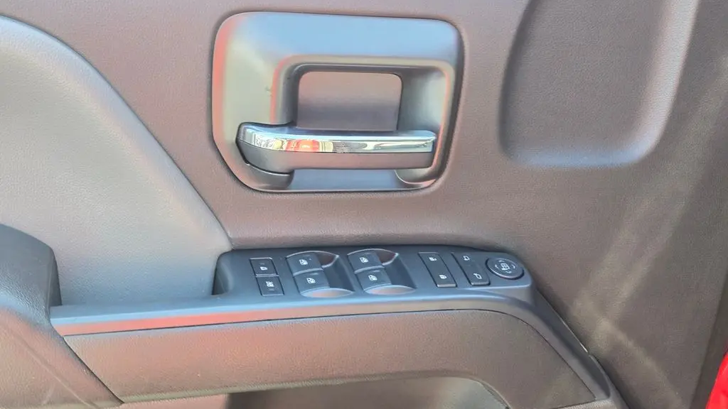 2018 Chevrolet Silverado 1500 Custom