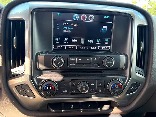 2016 Chevrolet Silverado - $23,998