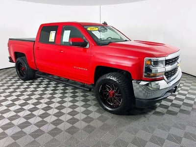 2017 Chevrolet Silverado 1500 4X2 LT 4DR Crew Cab 5.8 FT. SB