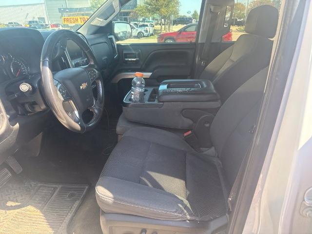 2016 Chevrolet Silverado - $14,419
