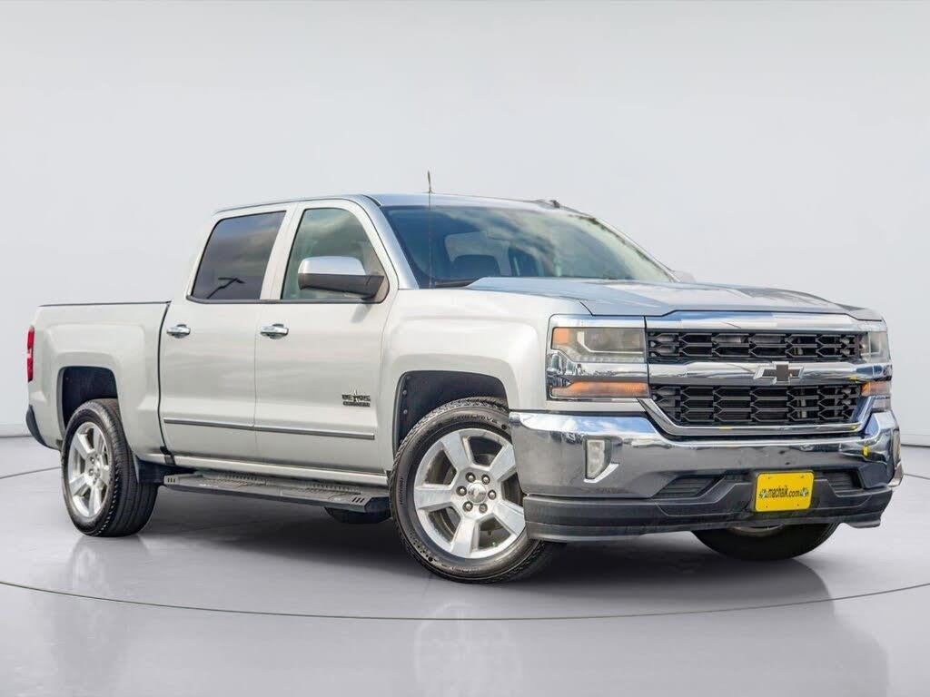 2016 Chevrolet Silverado - $23,941