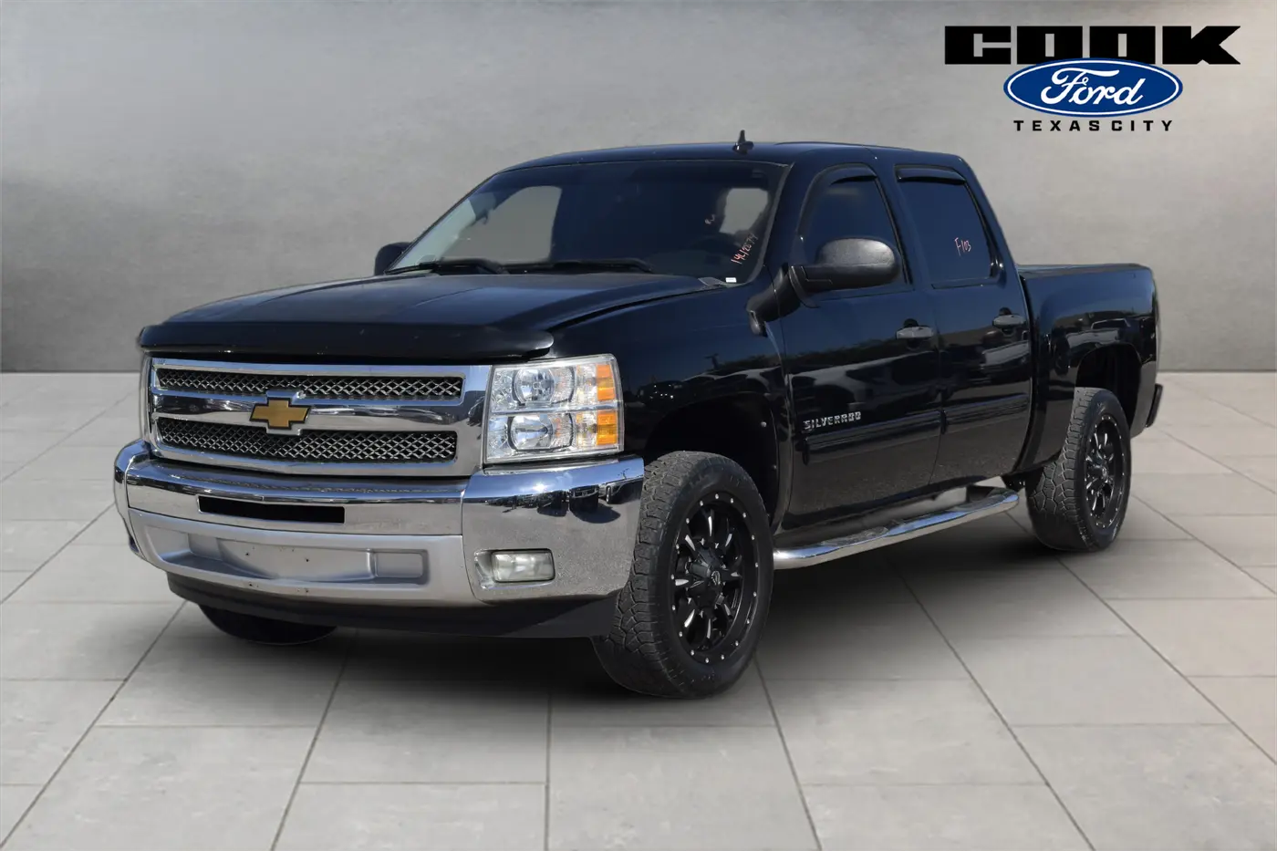 2012 Chevrolet Silverado - $11,925