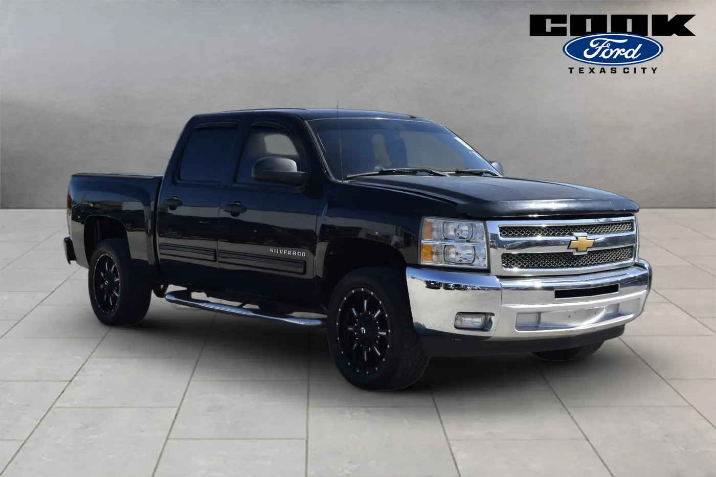 2012 Chevrolet Silverado - $11,925