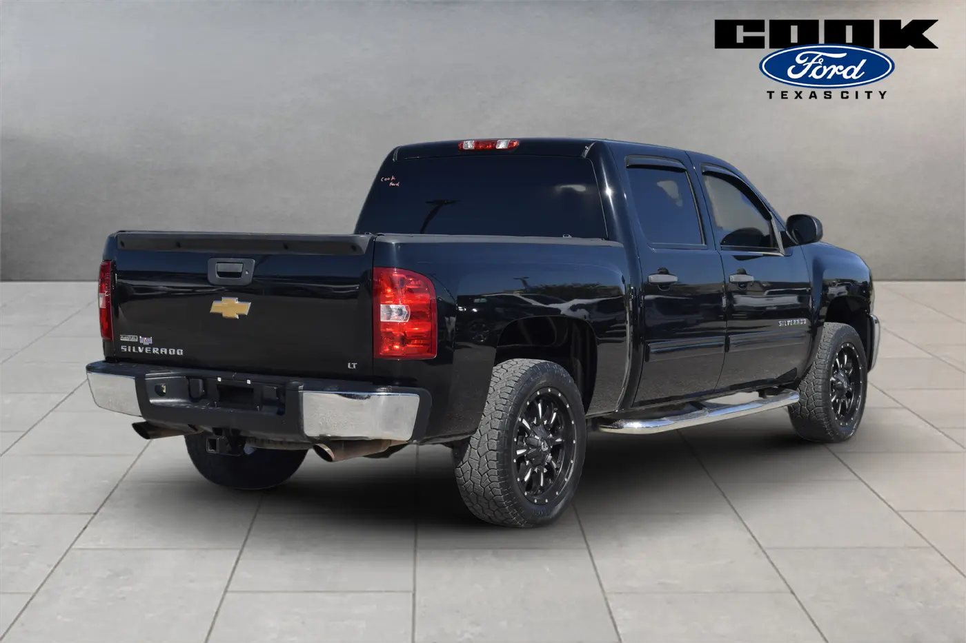 2012 Chevrolet Silverado - $11,925