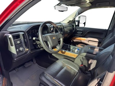 2017 Chevrolet Silverado 1500 4X2 LTZ 4DR Crew Cab 5.8 FT. SB