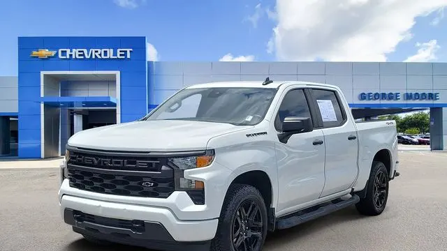 2024 Chevrolet Silverado 1500 Custom