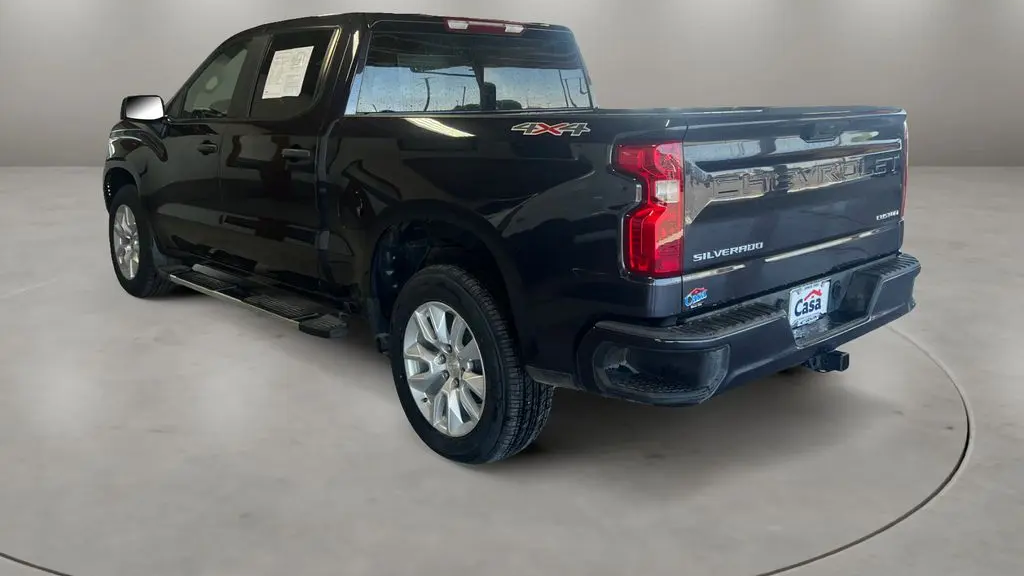 2023 Chevrolet Silverado 1500 Custom