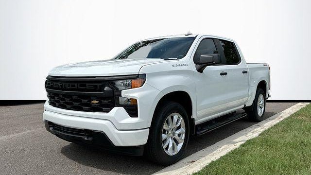 2024 Chevrolet Silverado 1500 Custom