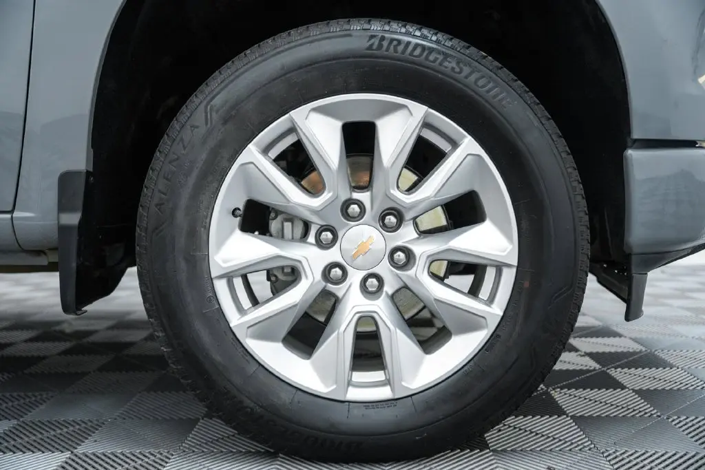 2024 Chevrolet Silverado - $34,500