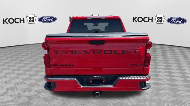 2022 Chevrolet Silverado 1500 Custom