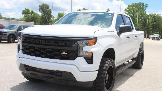 2024 Chevrolet Silverado 1500 Custom