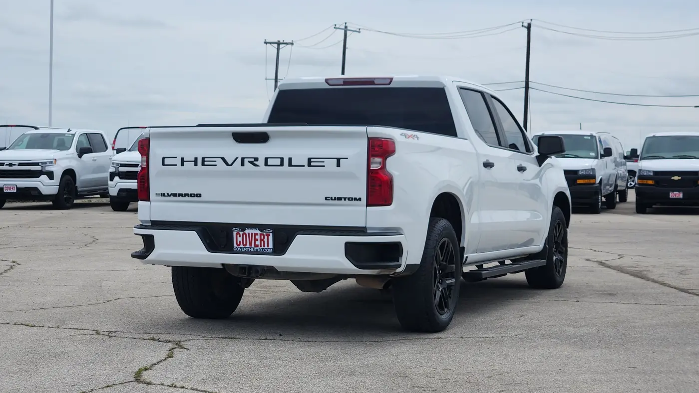 2023 Chevrolet Silverado 1500 Custom