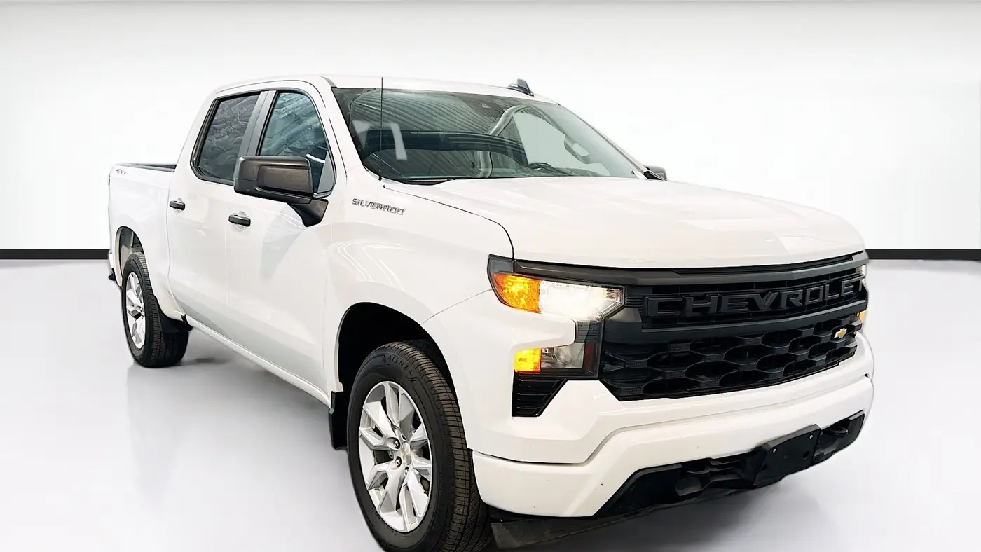 2023 Chevrolet Silverado 1500 Custom