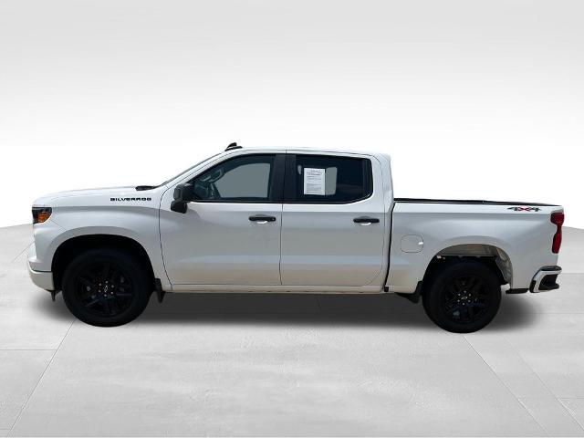 2023 Chevrolet Silverado 1500 Custom — photo 1 of 12