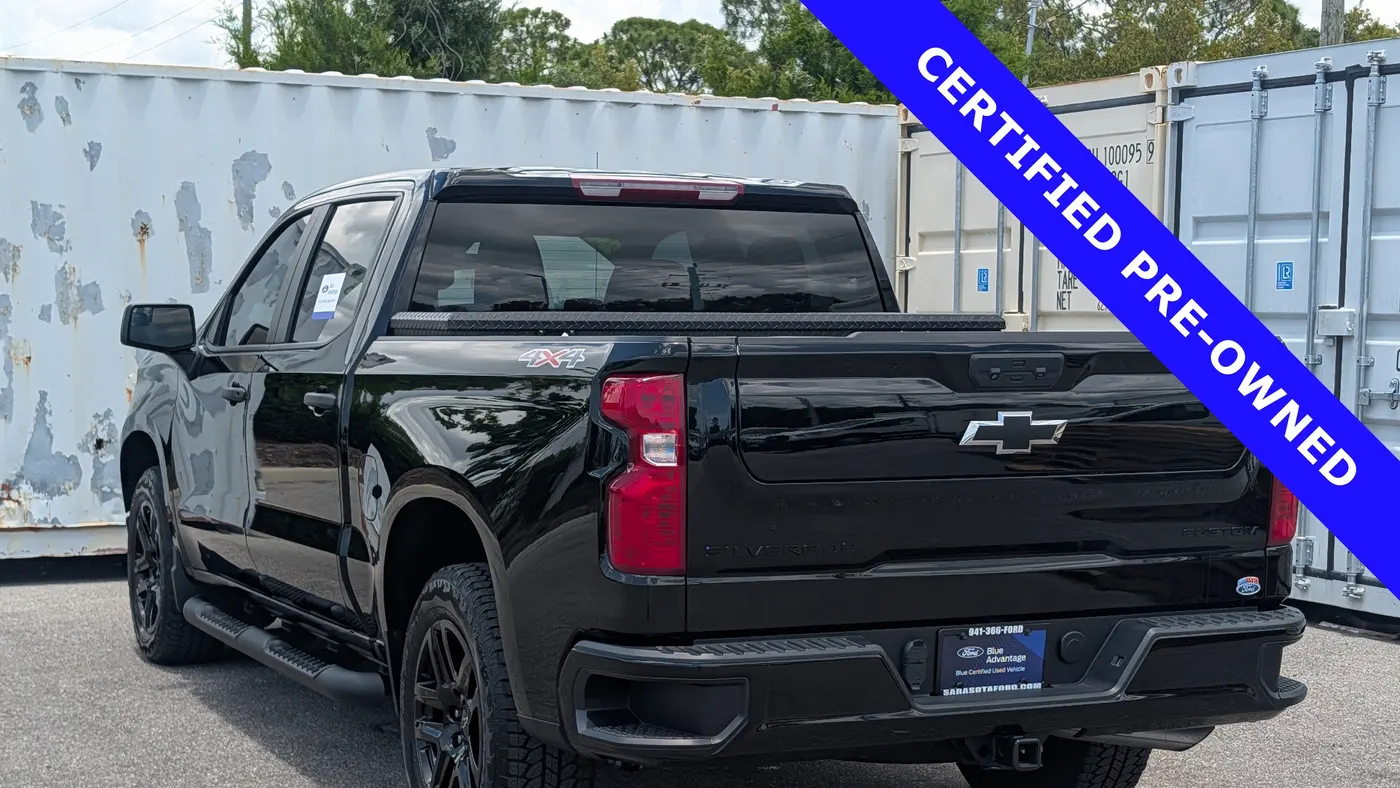 2024 Chevrolet Silverado 1500 Custom