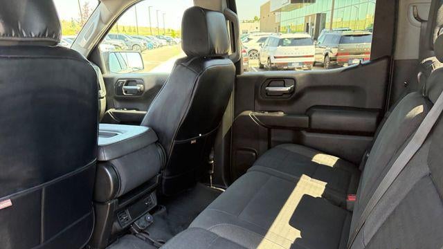 2022 Chevrolet Silverado 1500 Custom Trail Boss