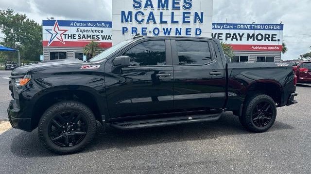 2022 Chevrolet Silverado 1500 Custom Trail Boss