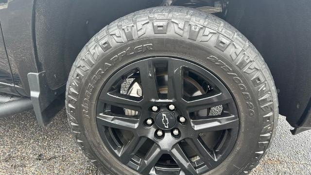 2022 Chevrolet Silverado 1500 Custom Trail Boss