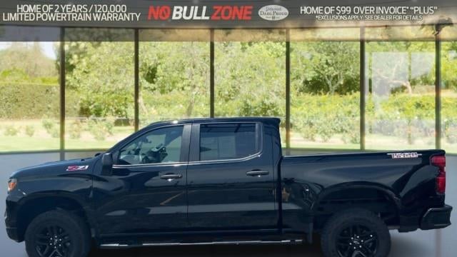 2022 Chevrolet Silverado 1500 Custom Trail Boss