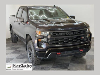 2024 Chevrolet Silverado 1500 4X4 Custom Trail Boss 4DR Crew Cab 5.8 FT. SB