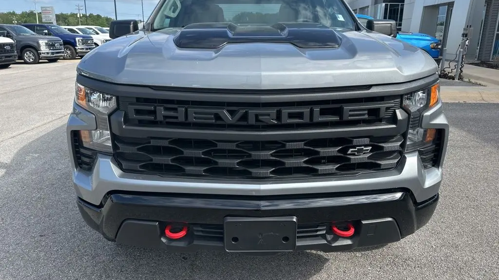 2024 Chevrolet Silverado 1500 Custom Trail Boss