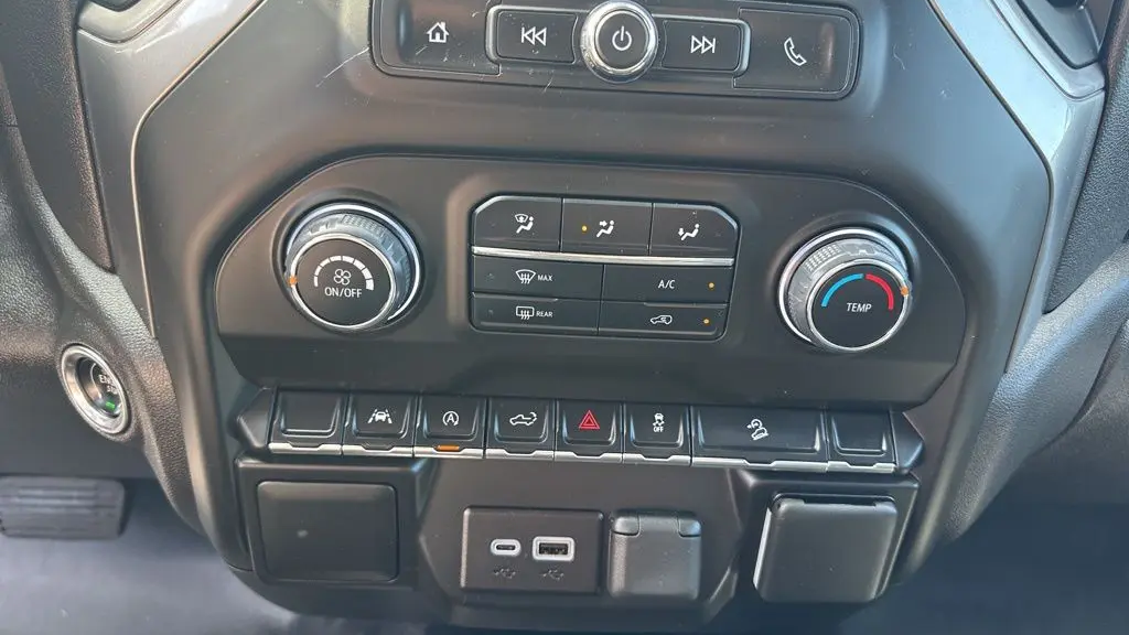 2024 Chevrolet Silverado 1500 Custom Trail Boss