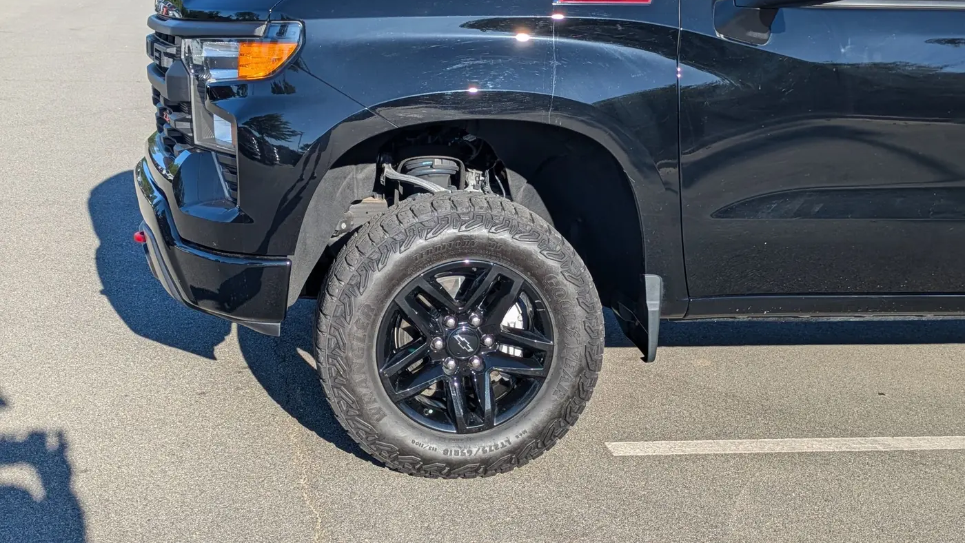 2024 Chevrolet Silverado 1500 Custom Trail Boss