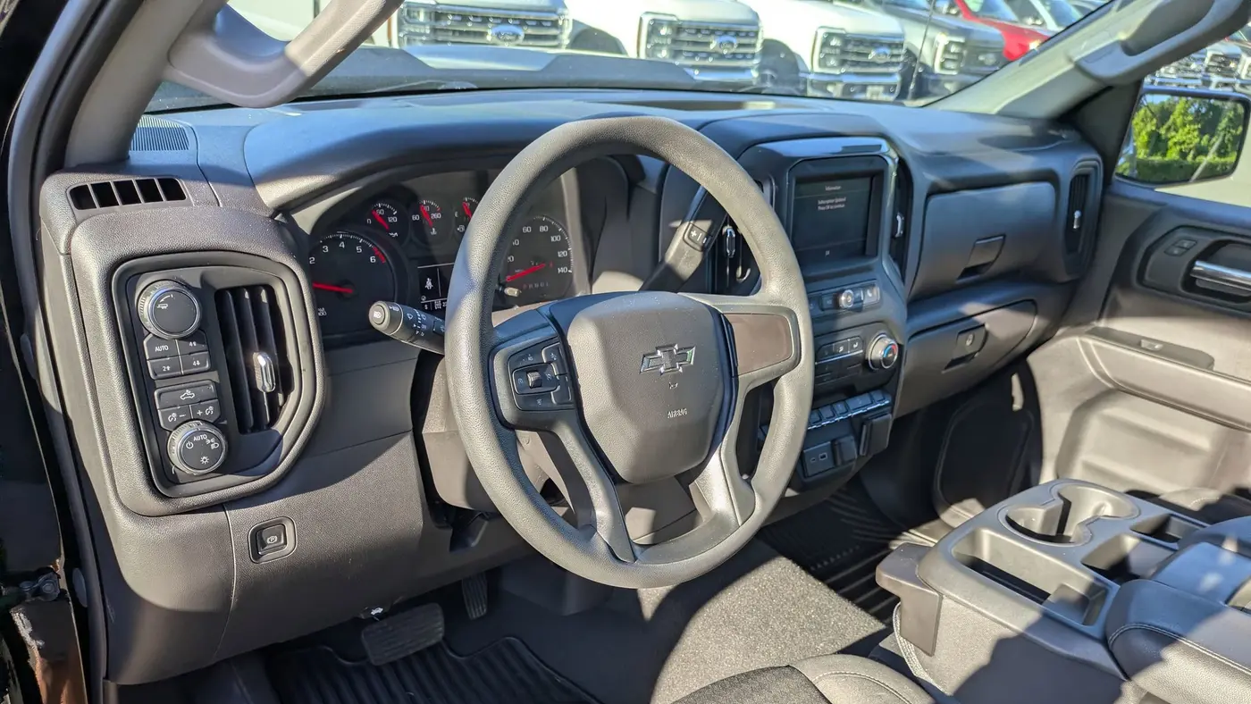 2024 Chevrolet Silverado 1500 Custom Trail Boss