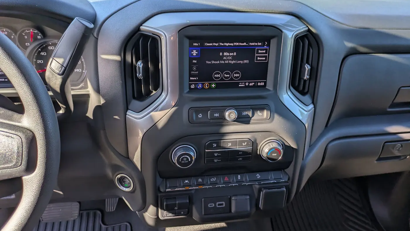 2024 Chevrolet Silverado 1500 Custom Trail Boss