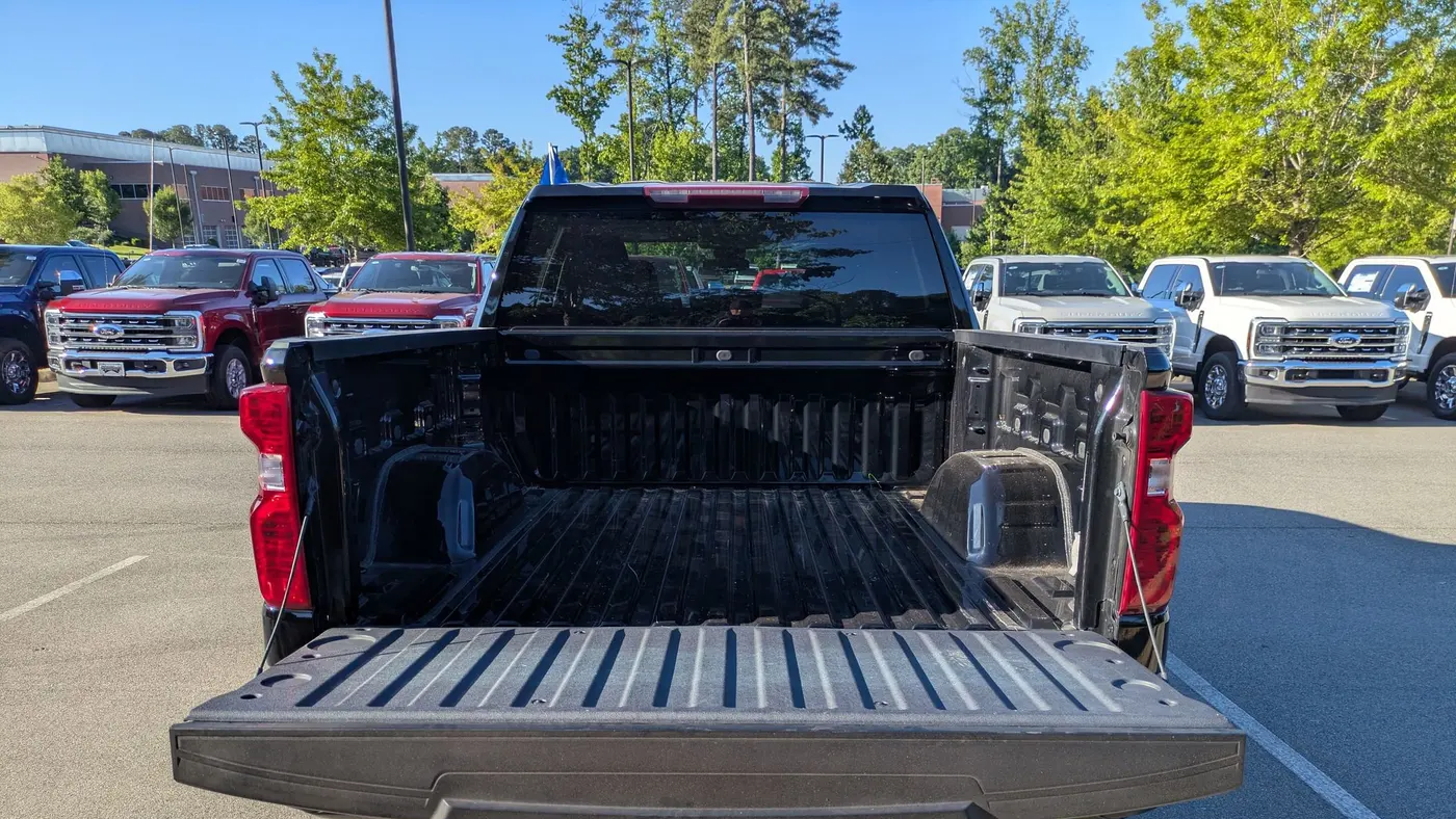 2024 Chevrolet Silverado 1500 Custom Trail Boss