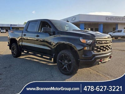 2023 Chevrolet Silverado 1500 4X4 Custom Trail Boss 4DR Crew Cab 5.8 FT. SB