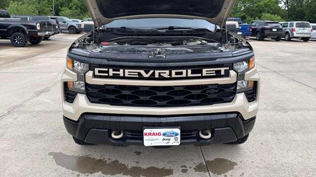 2022 Chevrolet Silverado 1500 Custom Trail Boss