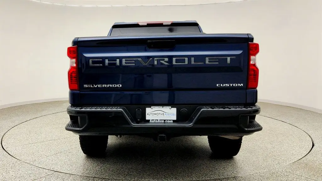 2023 Chevrolet Silverado 1500 Custom Trail Boss