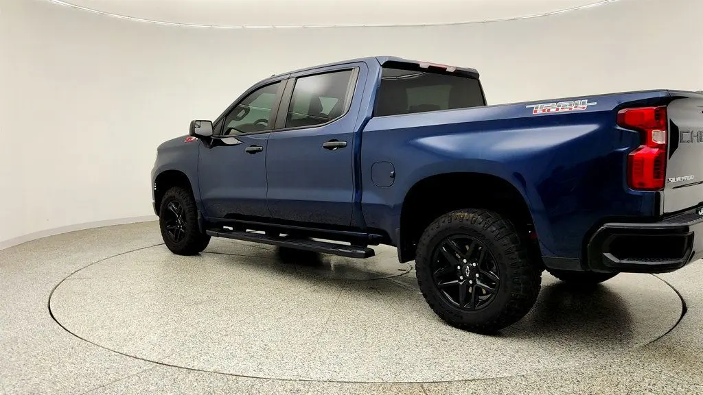 2023 Chevrolet Silverado 1500 Custom Trail Boss